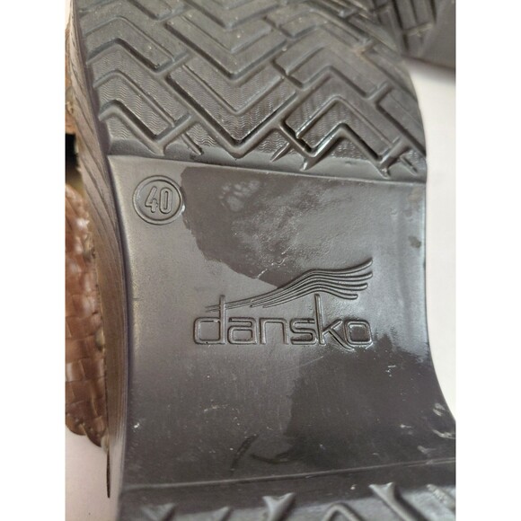 Dansko Mila Woven Vegan Leather Stapled Clog Sandals Honey Brown Size US9/EU40 - Picture 8 of 8